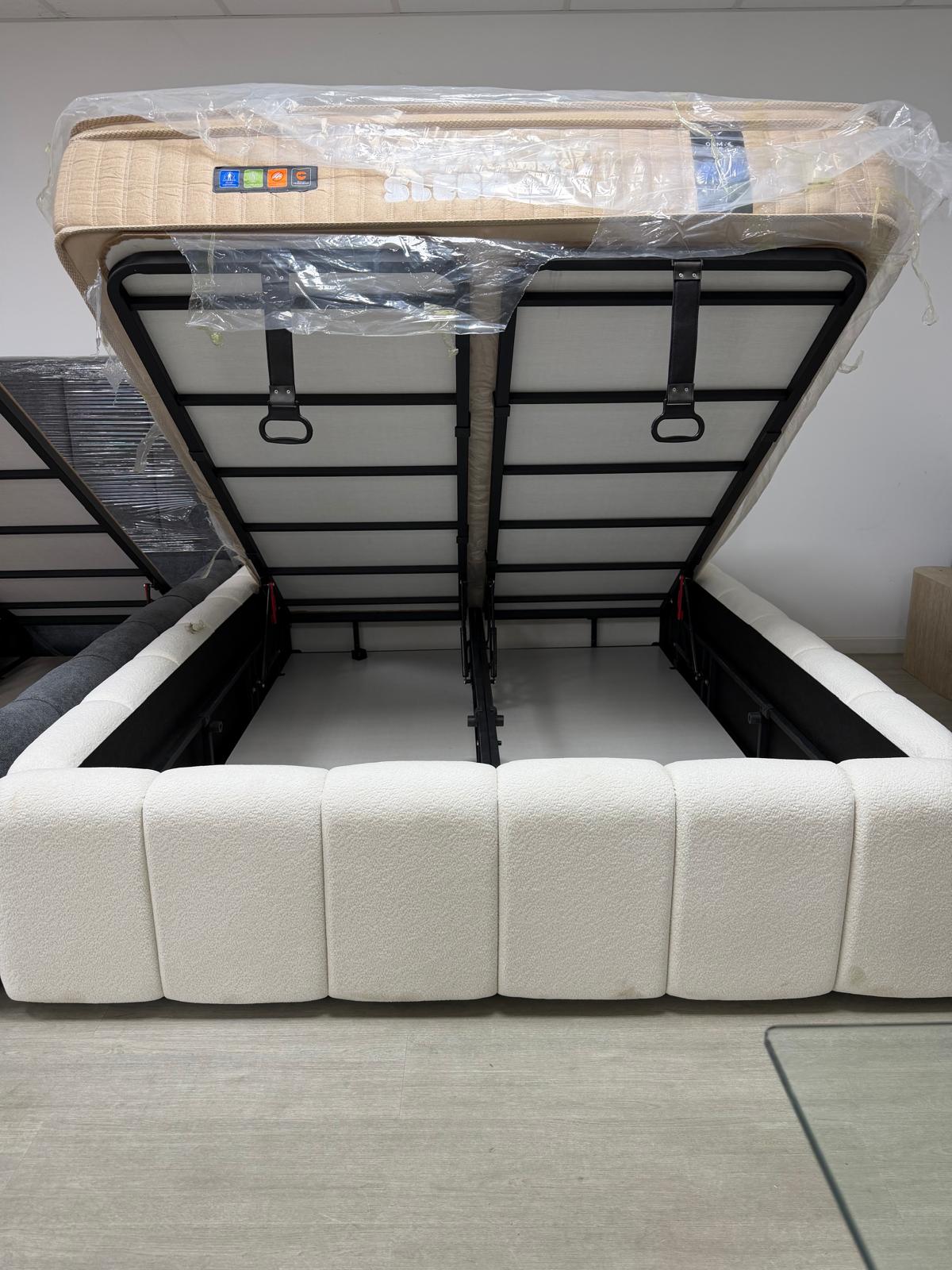 Salon sur mesure Île-de-France — DLM Design